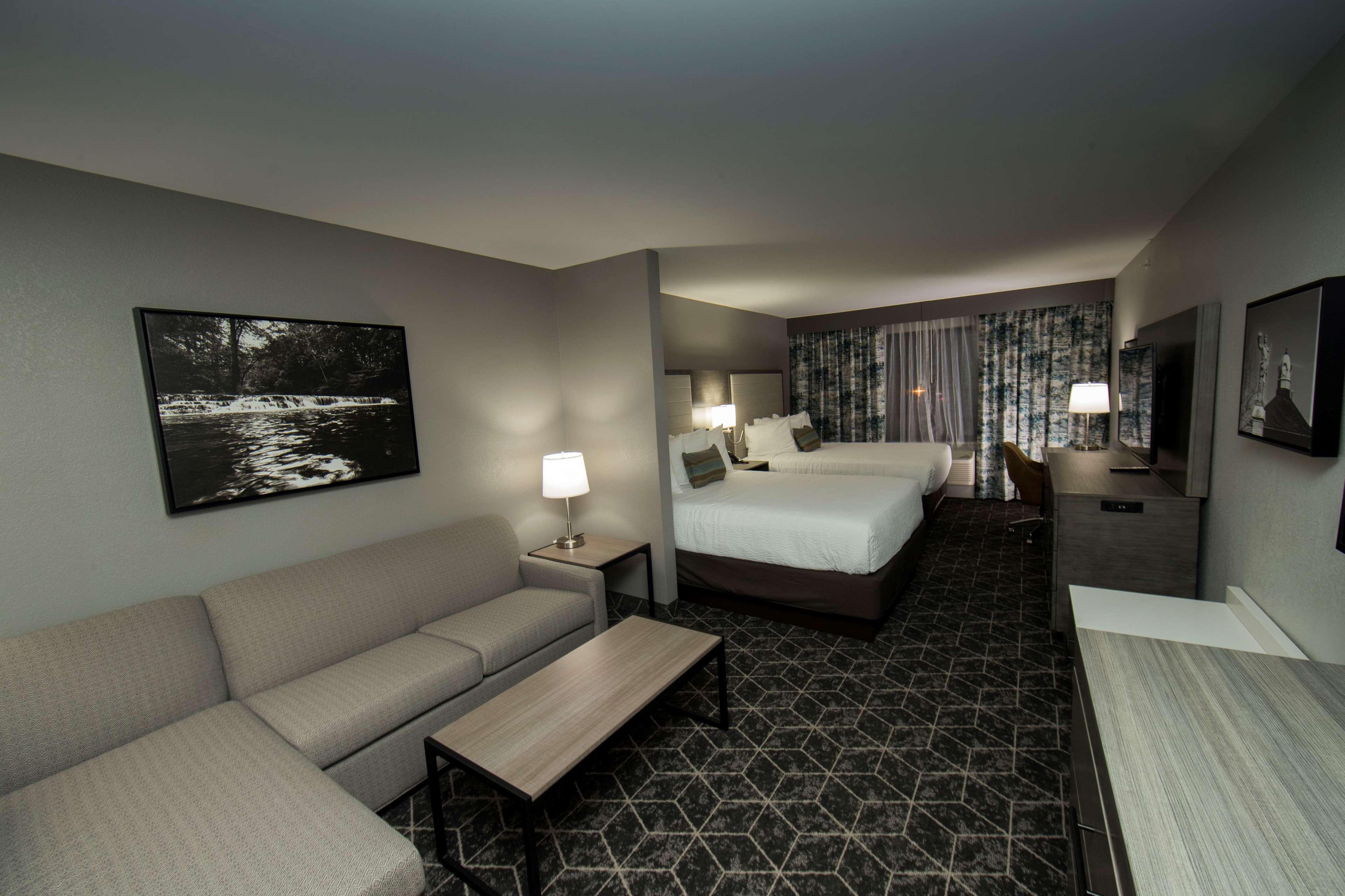 เบสต์ เวสเทิร์น พลัส ลอว์เรนซ์เบิร์ก Hotel Lawrenceburg ภายนอก รูปภาพ