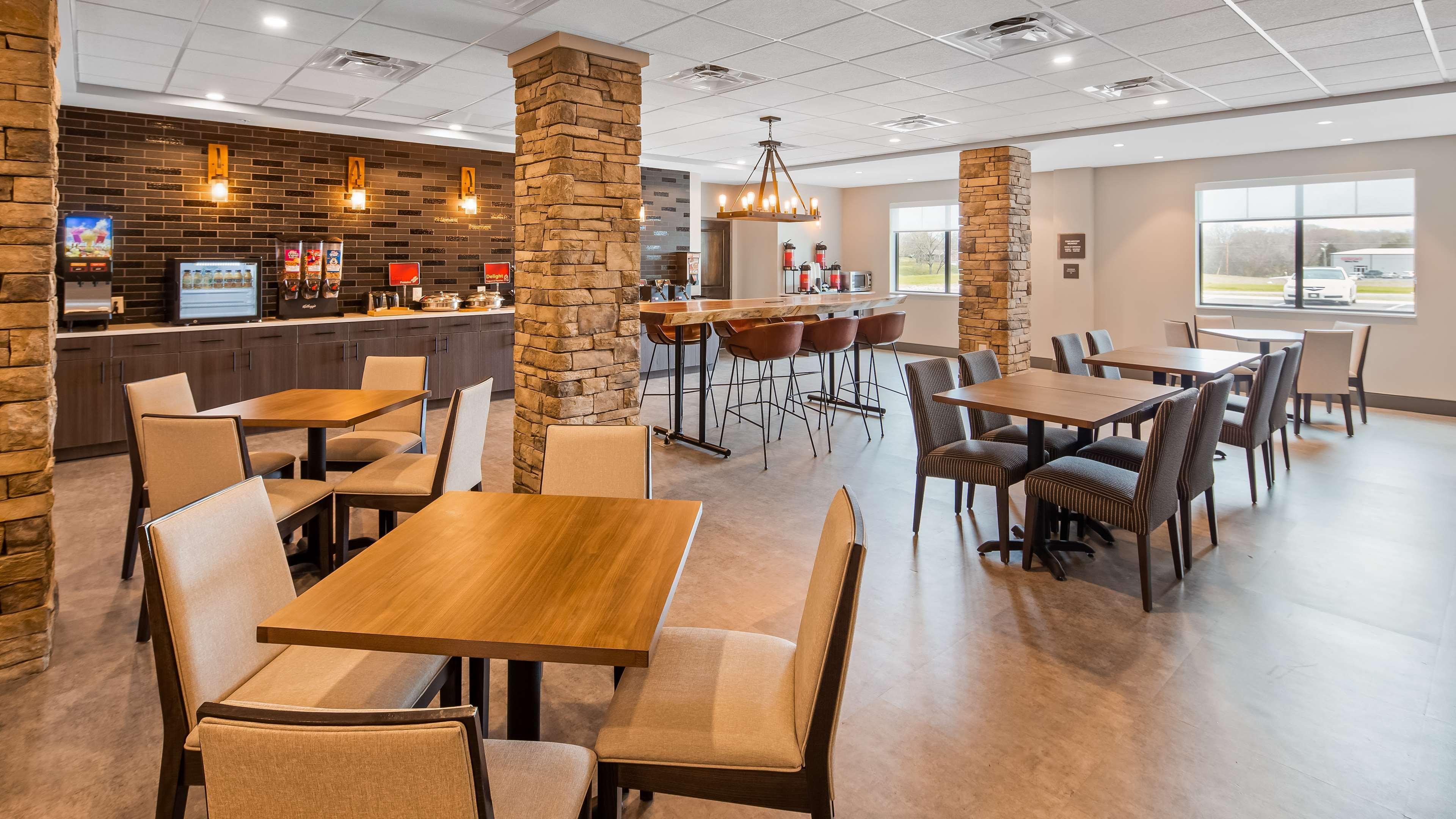 เบสต์ เวสเทิร์น พลัส ลอว์เรนซ์เบิร์ก Hotel Lawrenceburg ภายนอก รูปภาพ